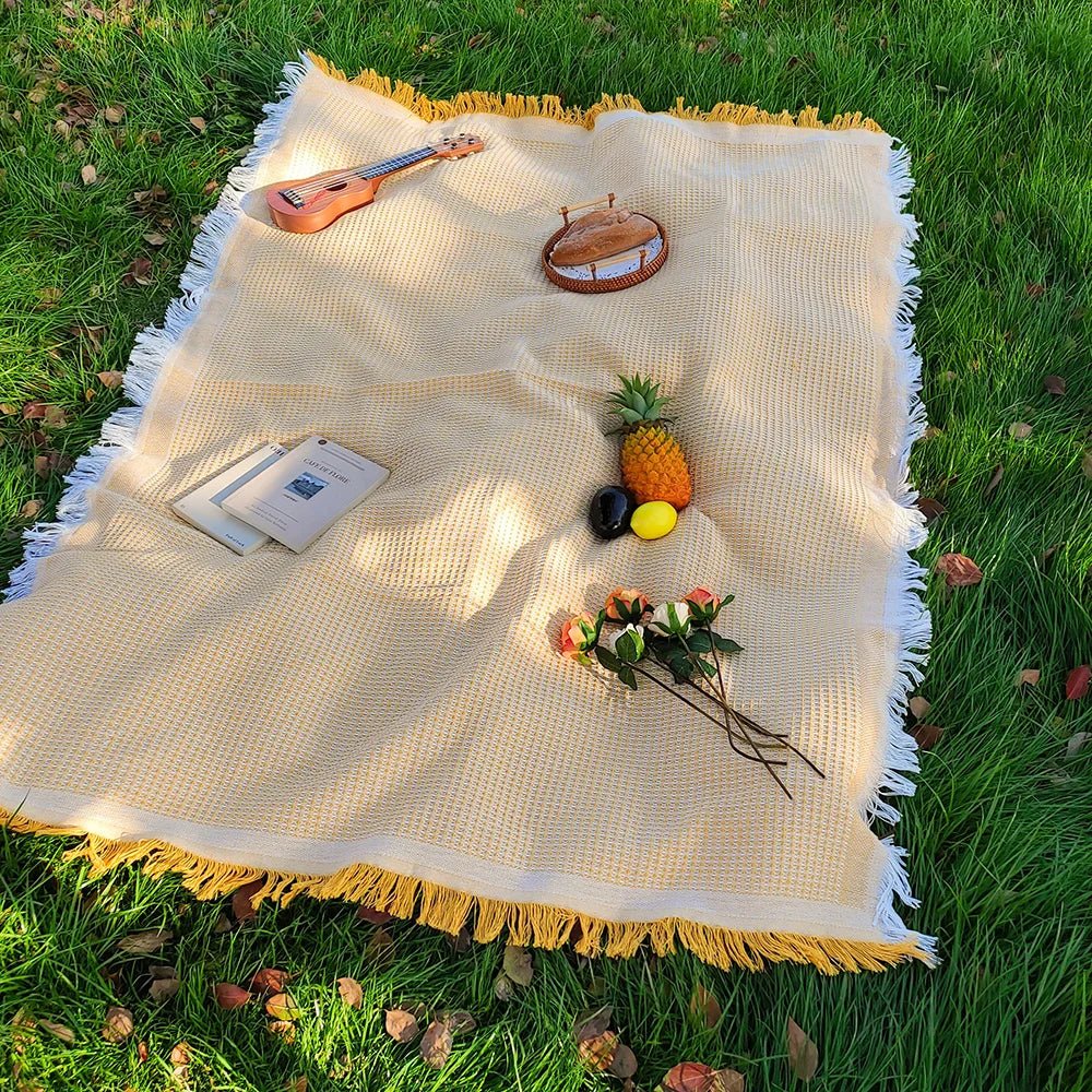 Thermabuild | Cotton Blend Picnic Mat with Decorative Tassels for Picnics & Parks