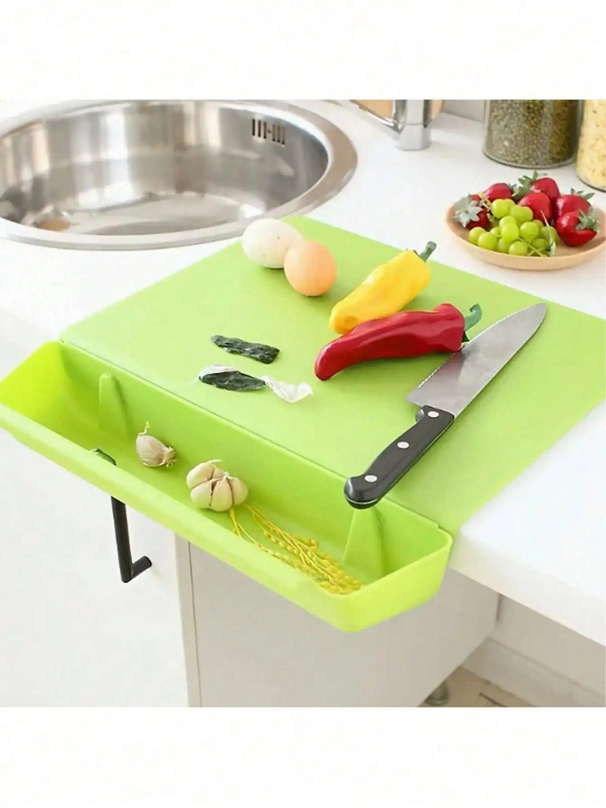 Thermabuild | 2 in 1 Cutting Board with Container Tray