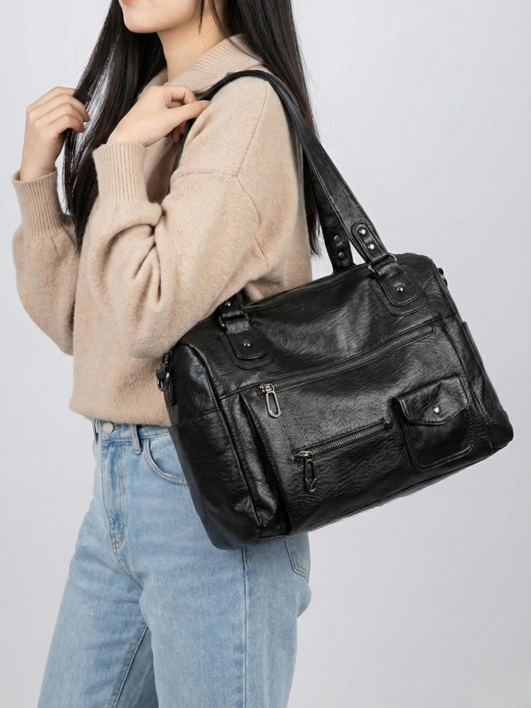 Thermabuild | Big handbag for school with a spacious top-zip opening  SALERNO