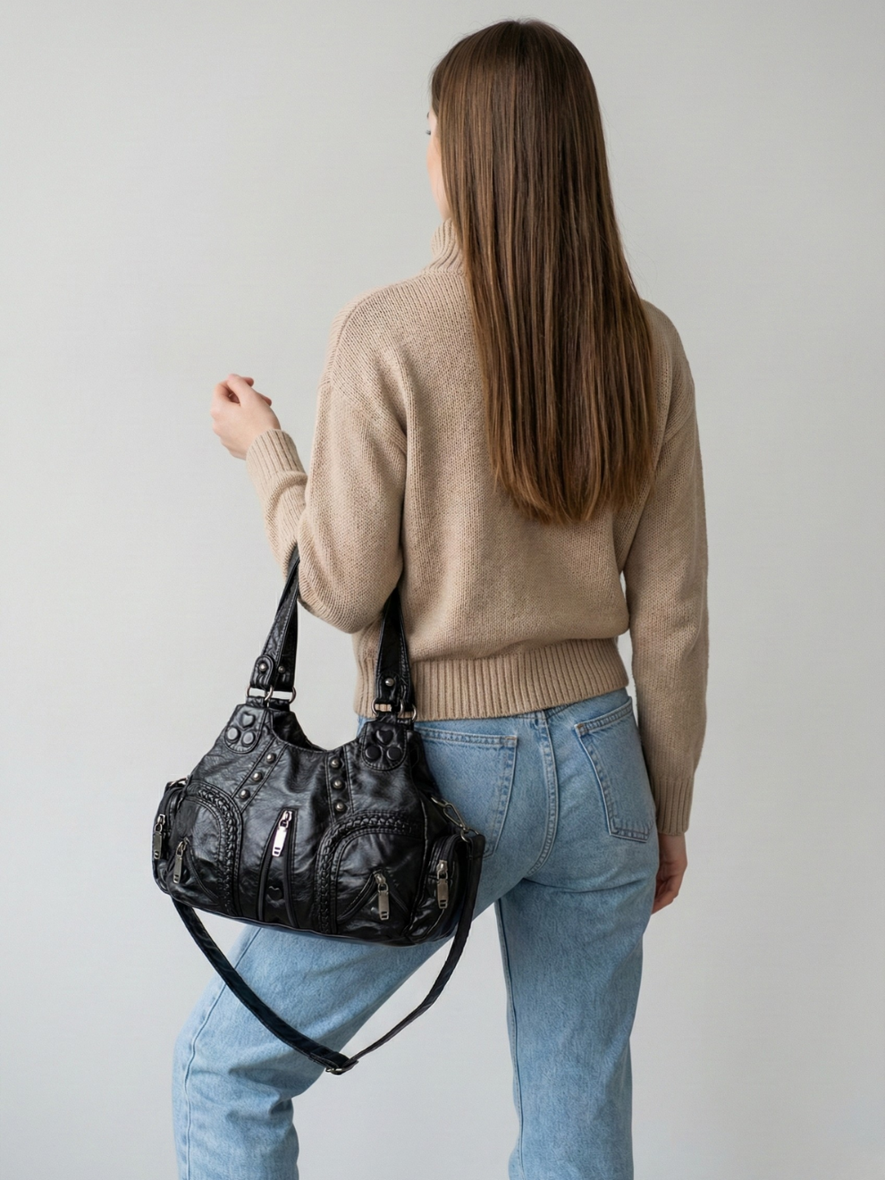 Thermabuild | Black compact shoulder handbag for school