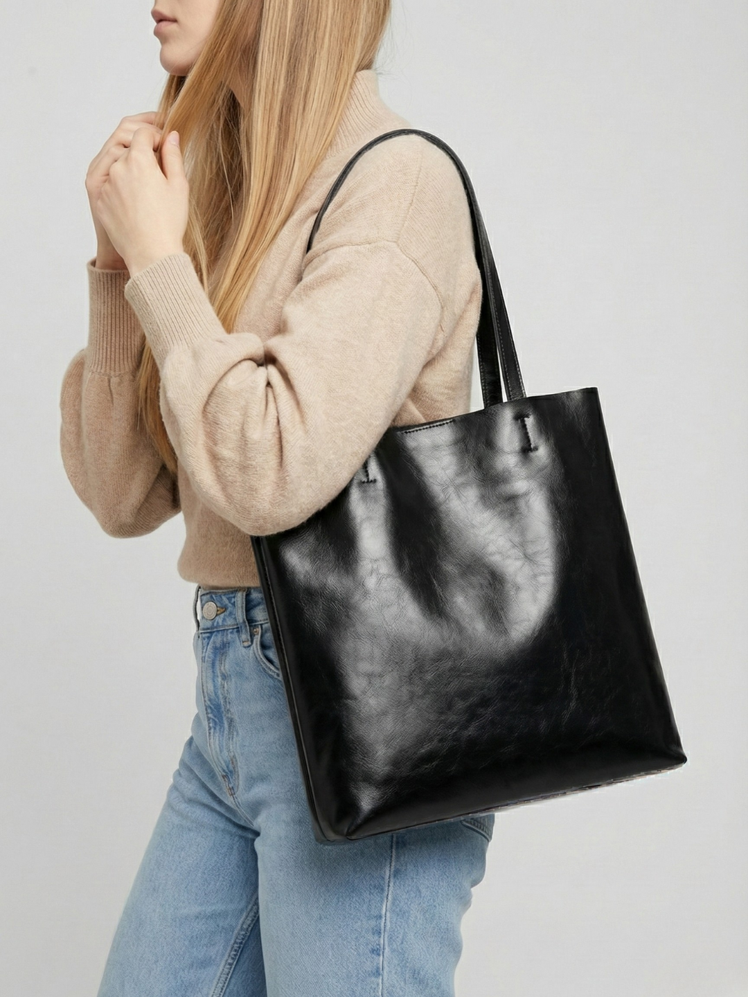 Thermabuild | Black everyday tote bag