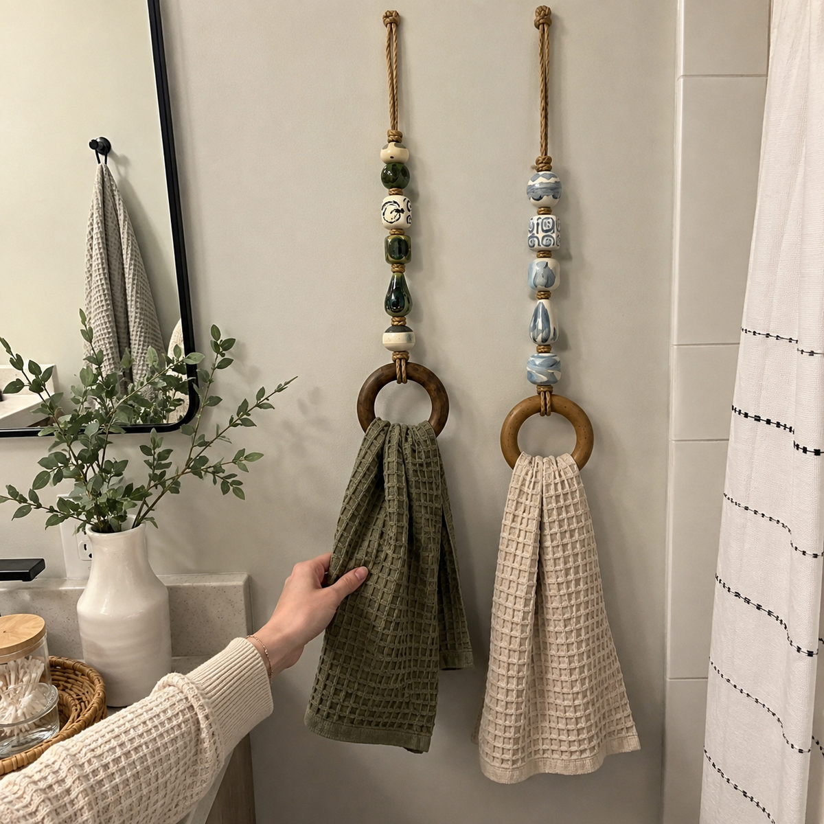 Thermabuild | Beaded Towel Hanger