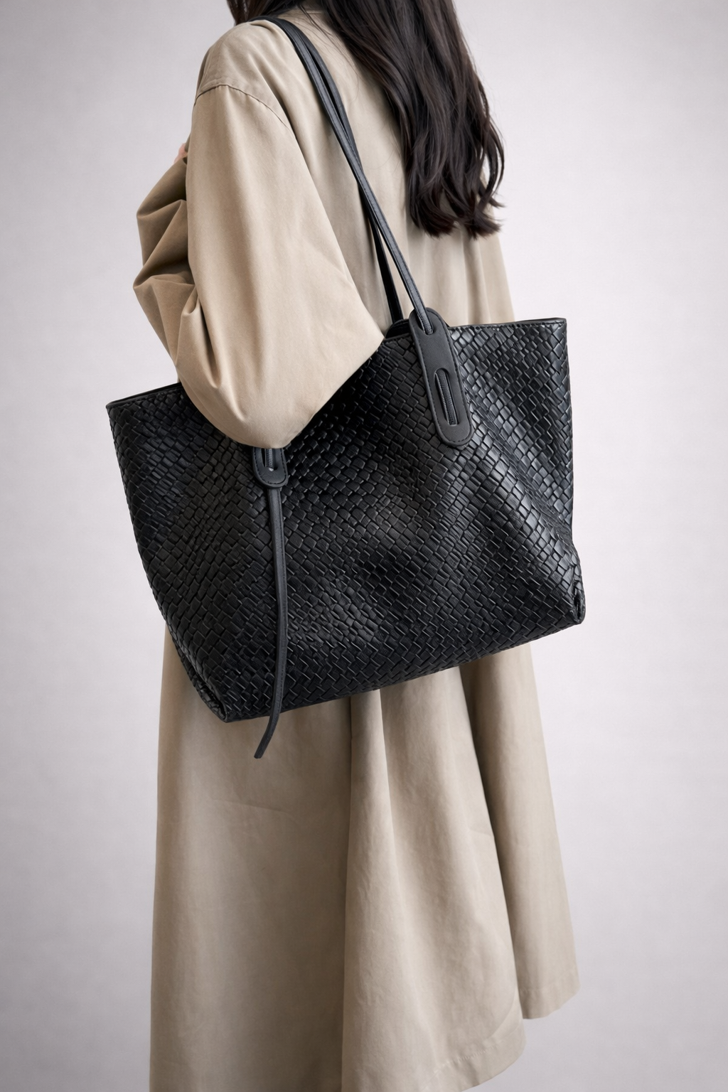 Thermabuild | Large Vegan leather bag for work