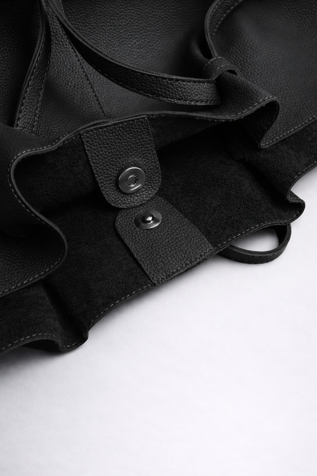 Thermabuild | Large leather tote bag for work