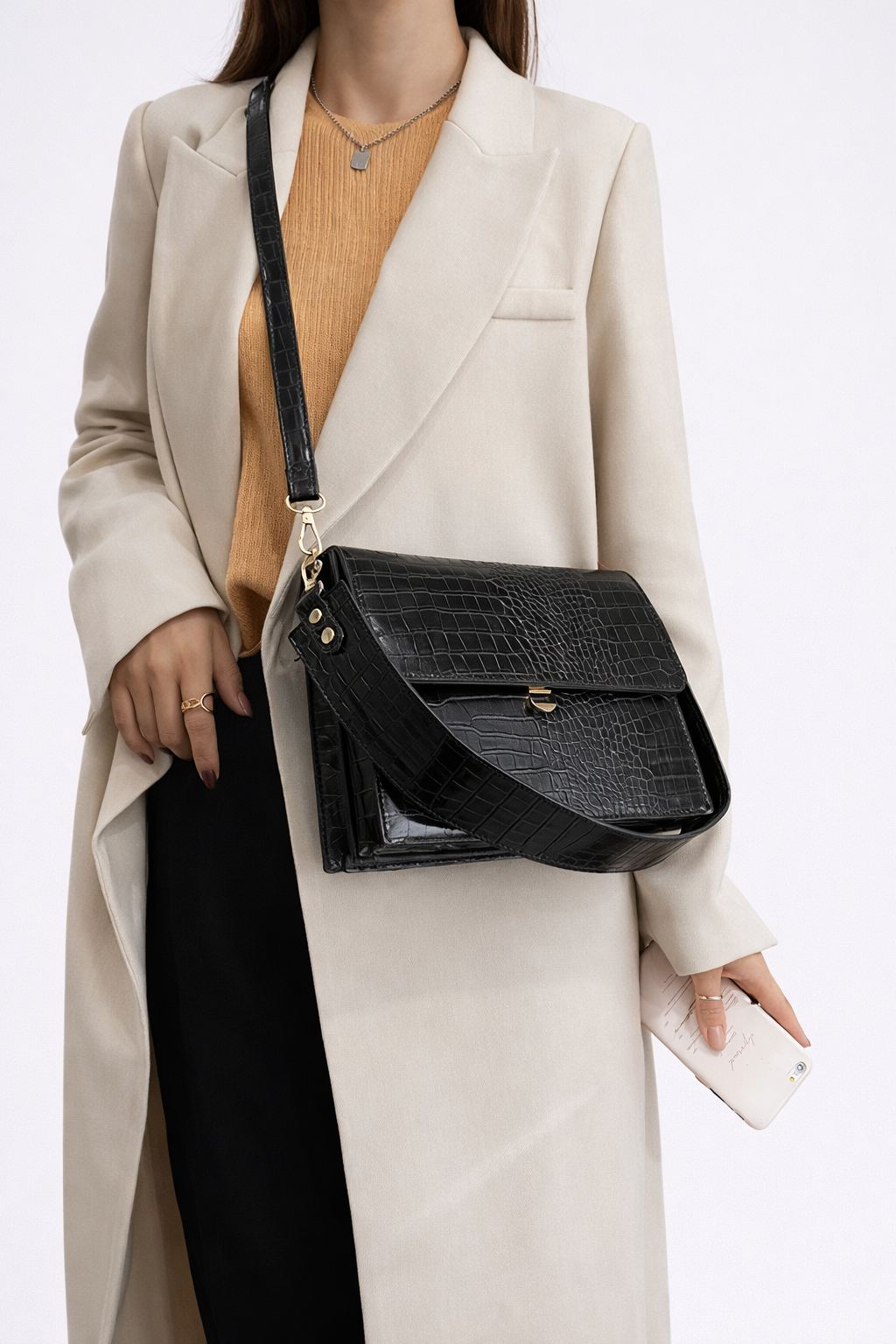 Thermabuild | Mini black crossbody bag for work