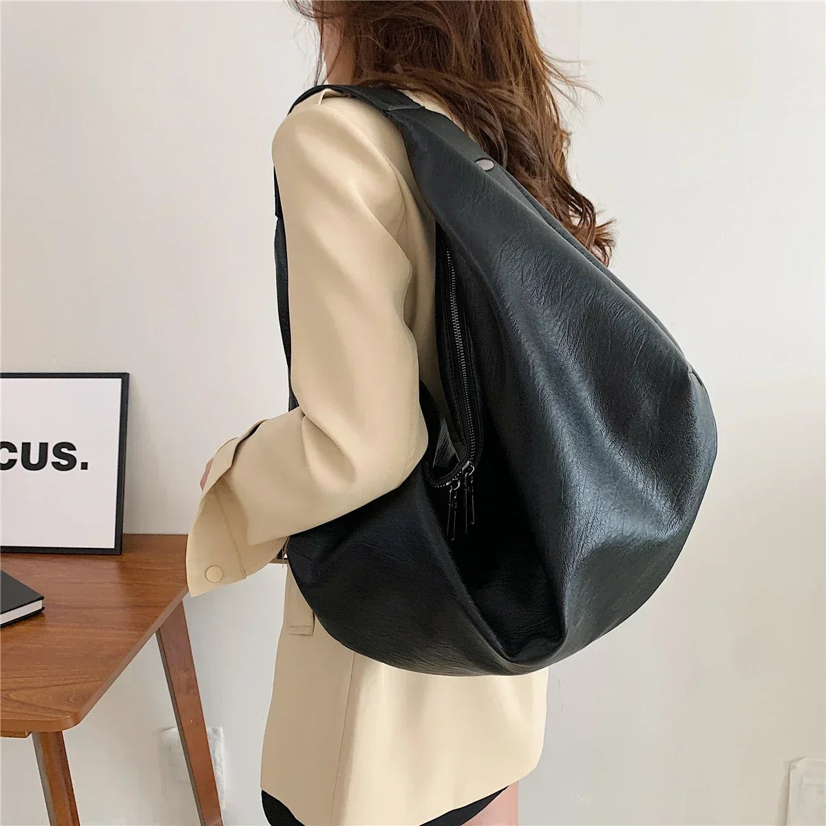 Thermabuild | Black everyday bag