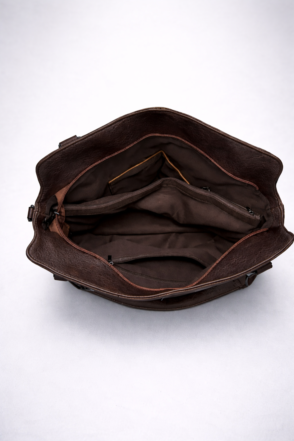 Thermabuild | Soft vegan leather shoulder bag for school