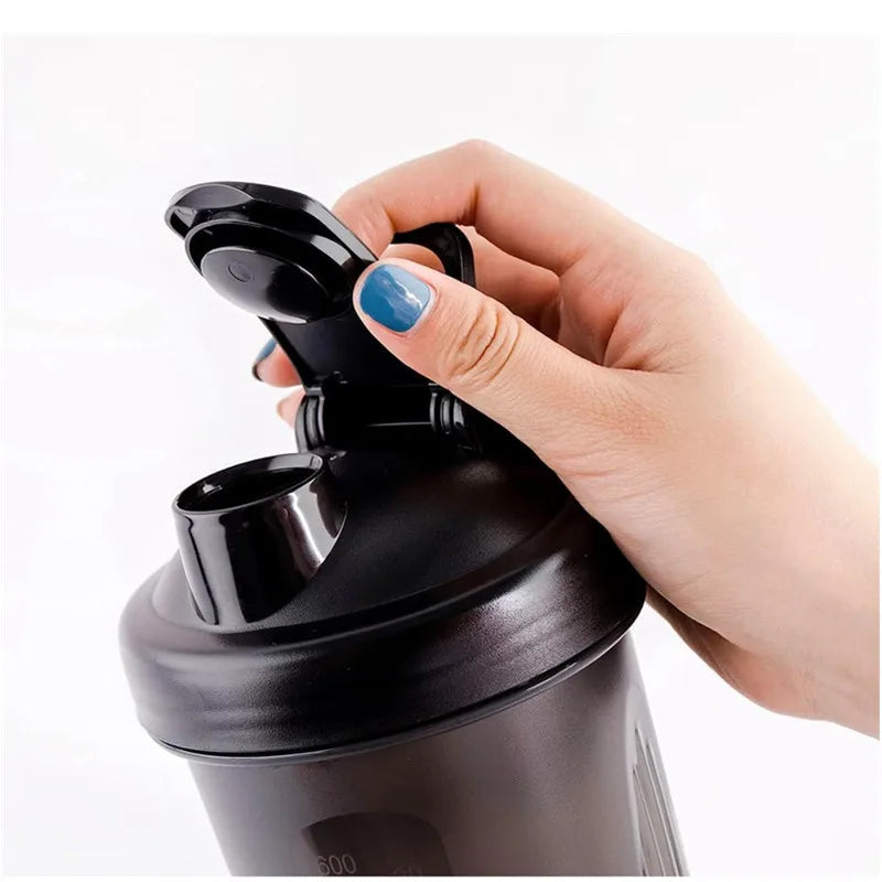 Thermabuild | 600ml Leak-Proof Protein Shaker Bottle with Mixing Ball