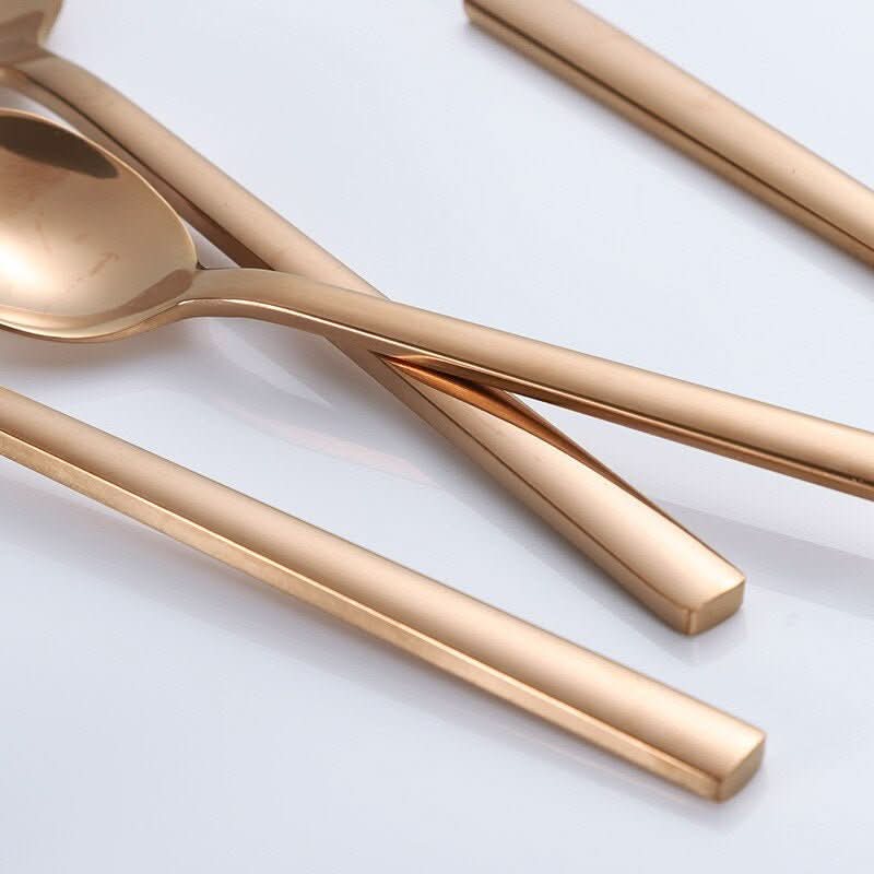 Thermabuild | 30-Piece Stainless Steel Cutlery Set for 6 People