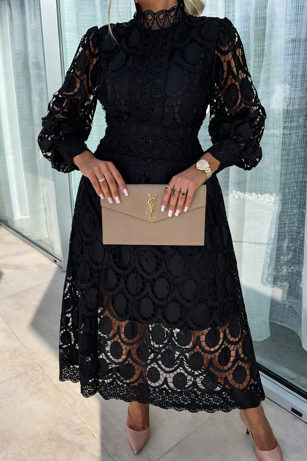 Thermabuild | Romantic Lace Dress