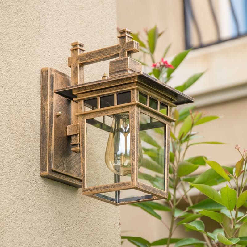 Thermabuild | Outdoor Wall Lamp – Adjustable & Weatherproof Light for Home Exteriors