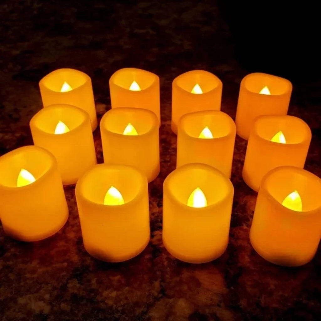 Thermabuild | Halloween Battery Powered LED Fake Candles with Flickering Flame and Wavy Edge for Party Decoration