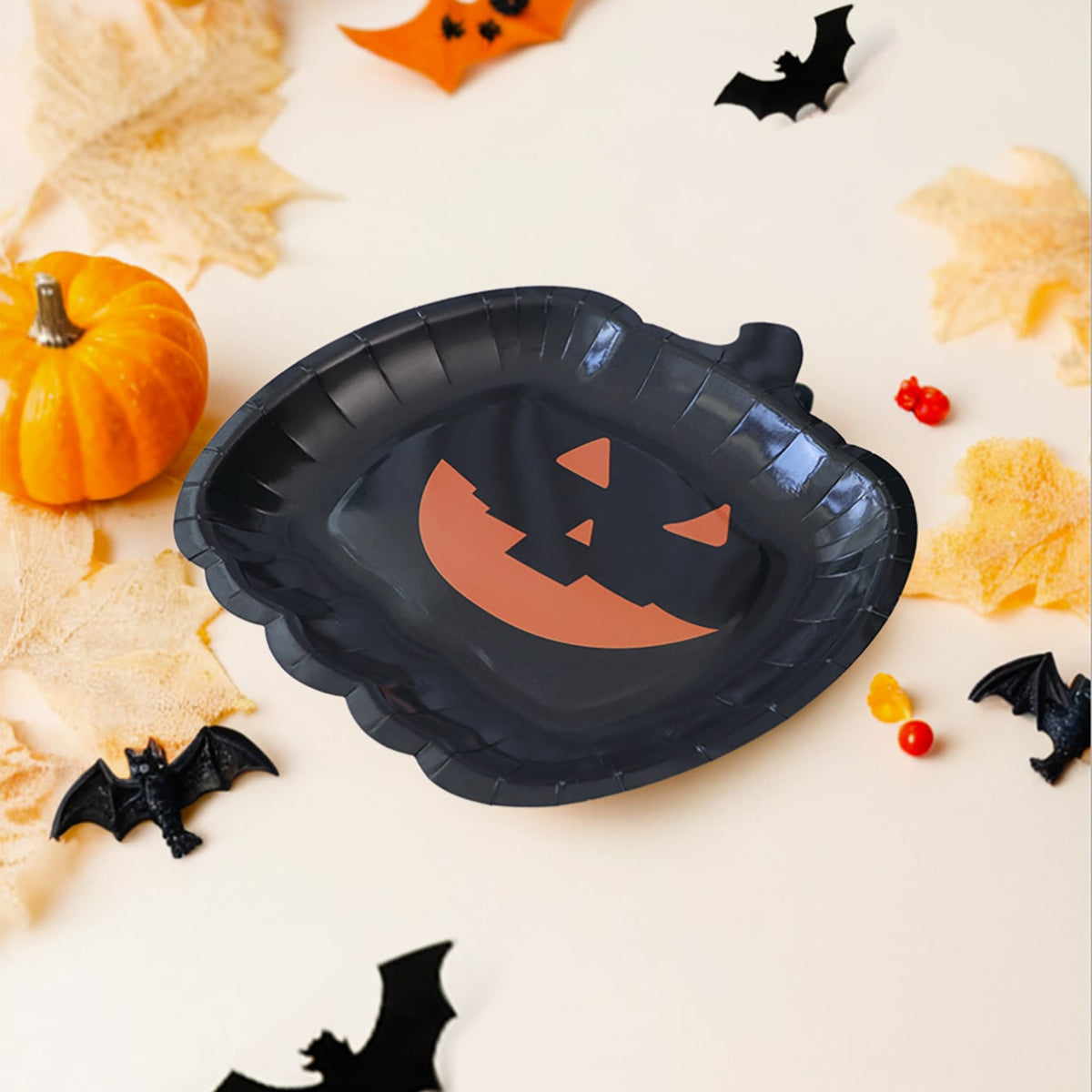 Thermabuild | Halloween Heavy Duty Disposable Paper Plates with Pumpkin Jack-O-Lantern Design