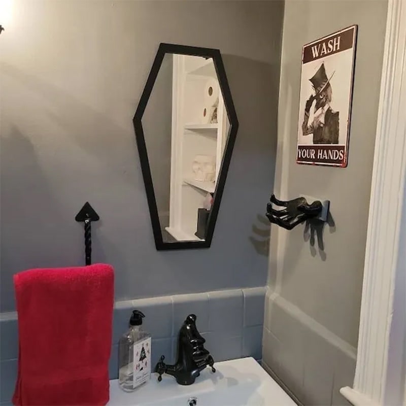 Thermabuild | Halloween Scary Hand Wall Hook for Coats and Jackets with Key Holder Chain