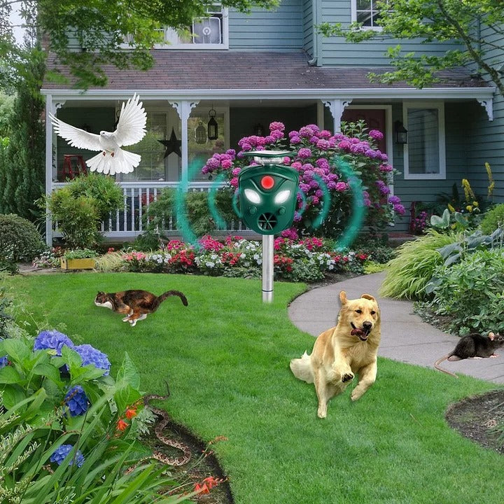 Thermabuild | 360° Solar Ultrasonic Animal Repeller