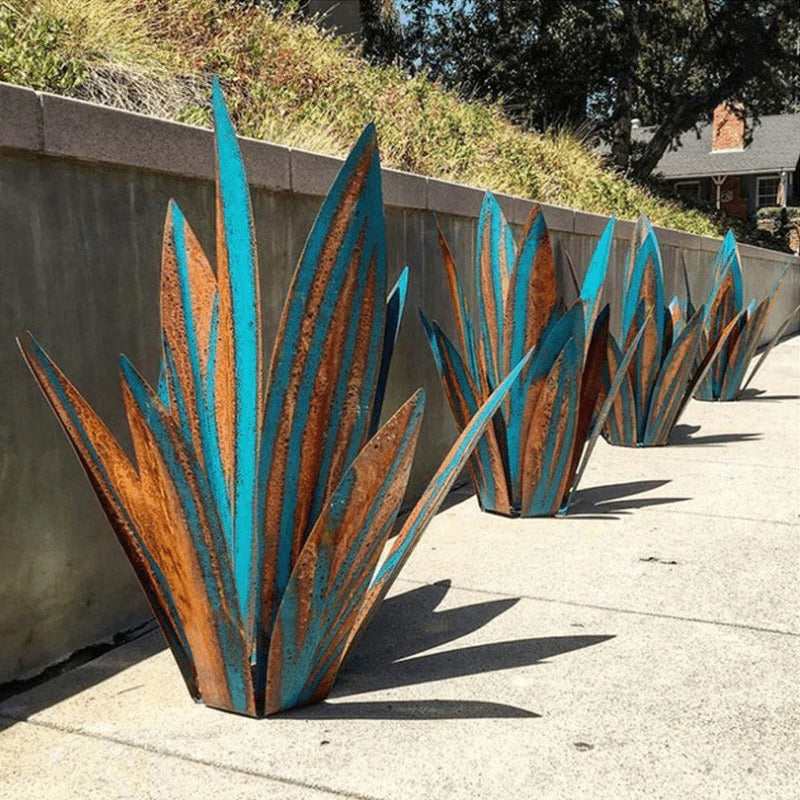 Thermabuild | Agave Garden Lamp