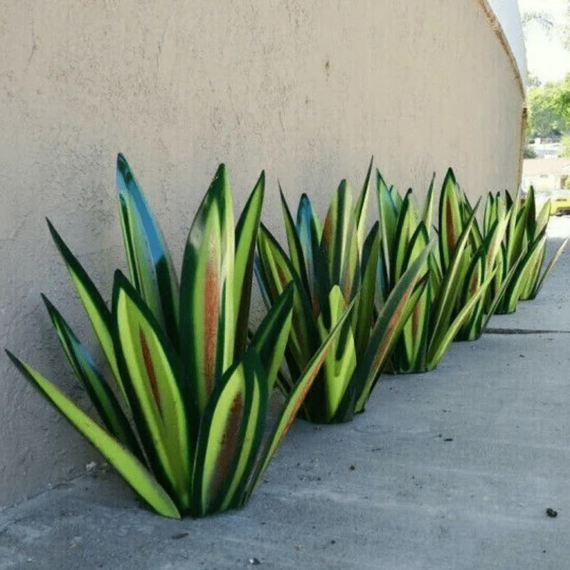 Thermabuild | Agave Garden Lamp