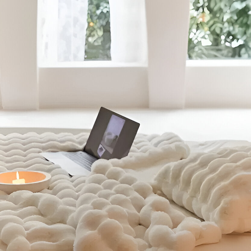 Thermabuild | All-Season Blanket with Elegant Design