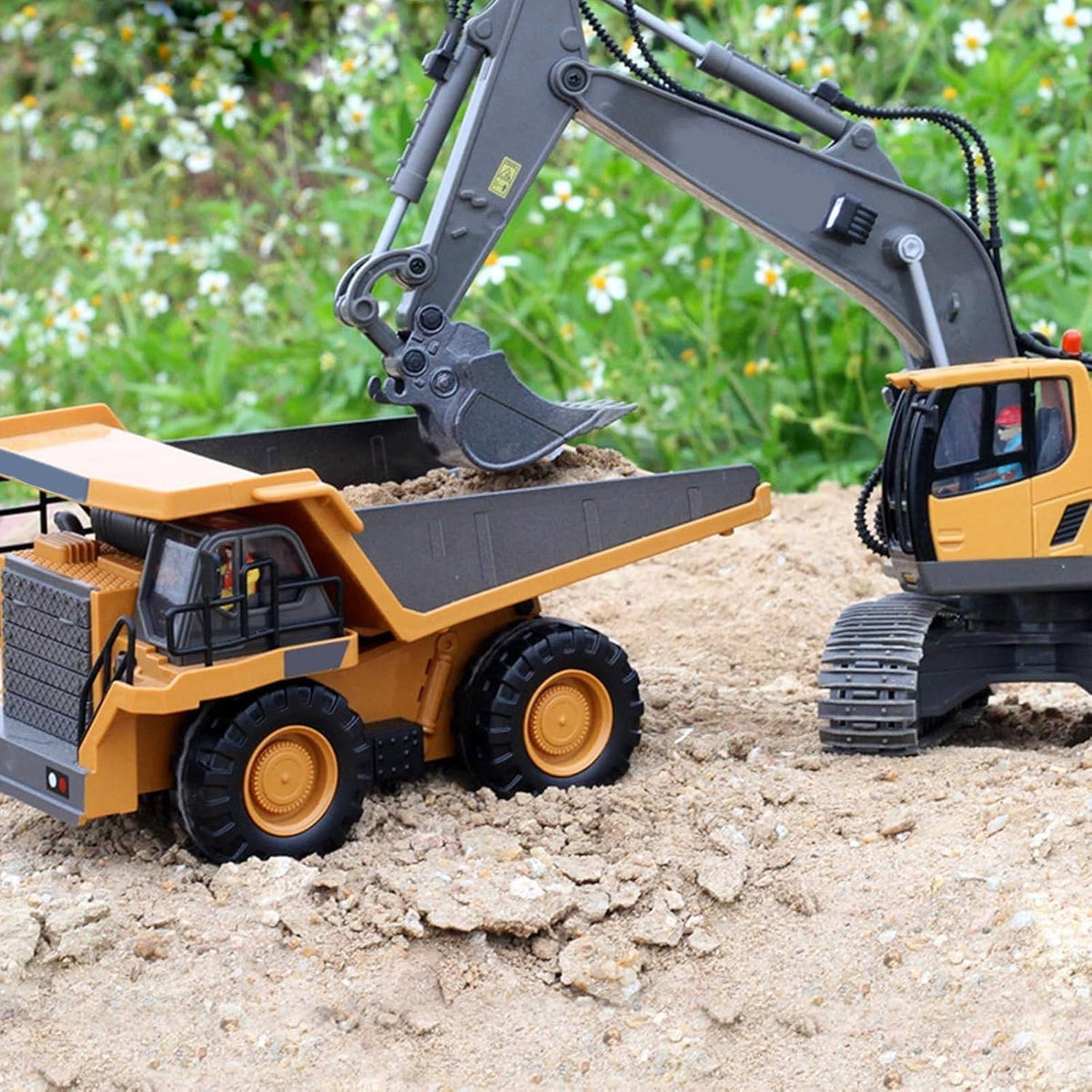 Thermabuild | 4WD Remote Control Excavator Bulldozer Dump