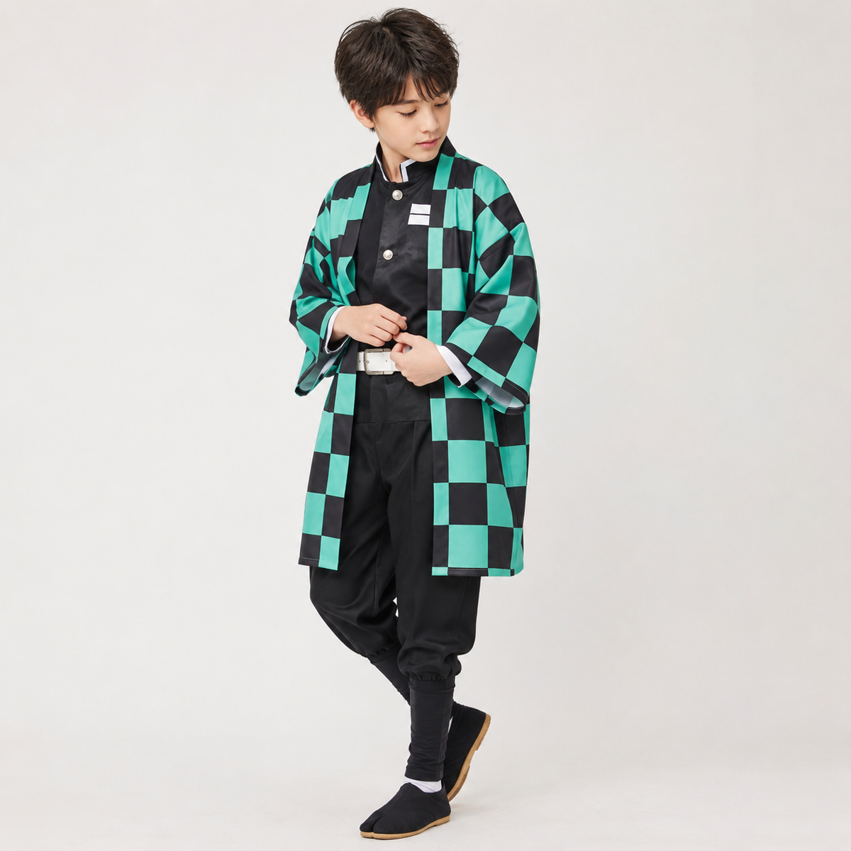 Thermabuild | Kids' Halloween Anime Cosplay Costume with Checkered Haori Jacket and Character Accessories for Party