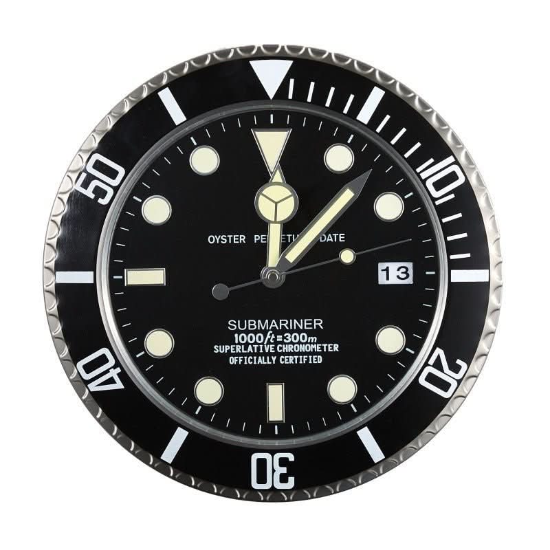 Thermabuild | Modern Silent Wall Clock Luminous stainless steel clock with battery-operated precision
