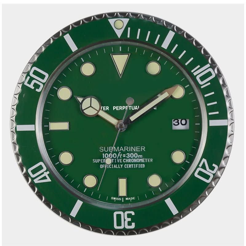 Thermabuild | Modern Silent Wall Clock Luminous stainless steel clock with battery-operated precision