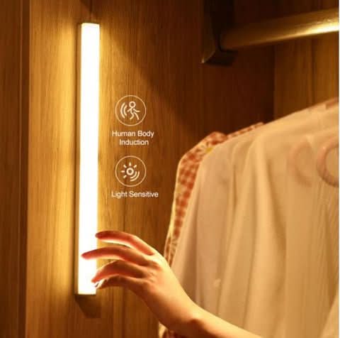 Thermabuild | Wireless LED Light Bar with Motion Sensor for Instant Illumination