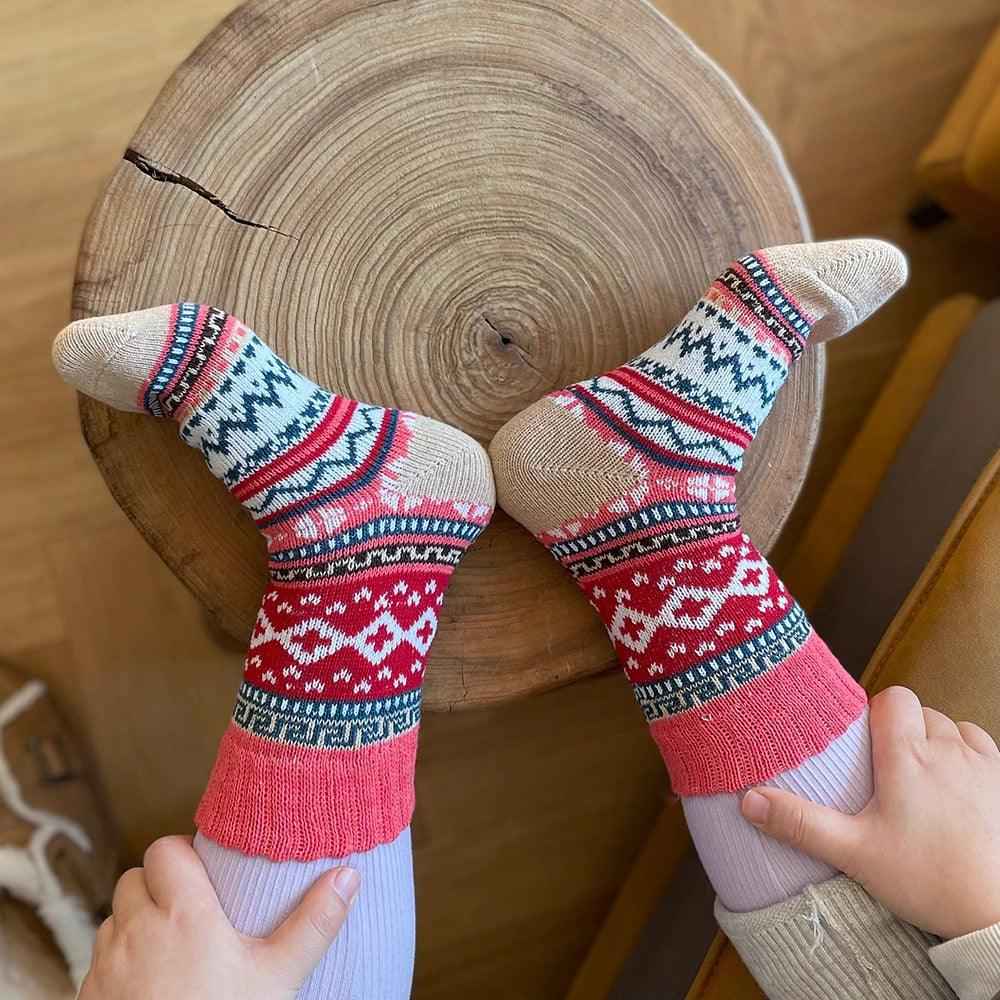 Thermabuild | Unisex Wool & Cotton Blend with Scandinavian Patterns