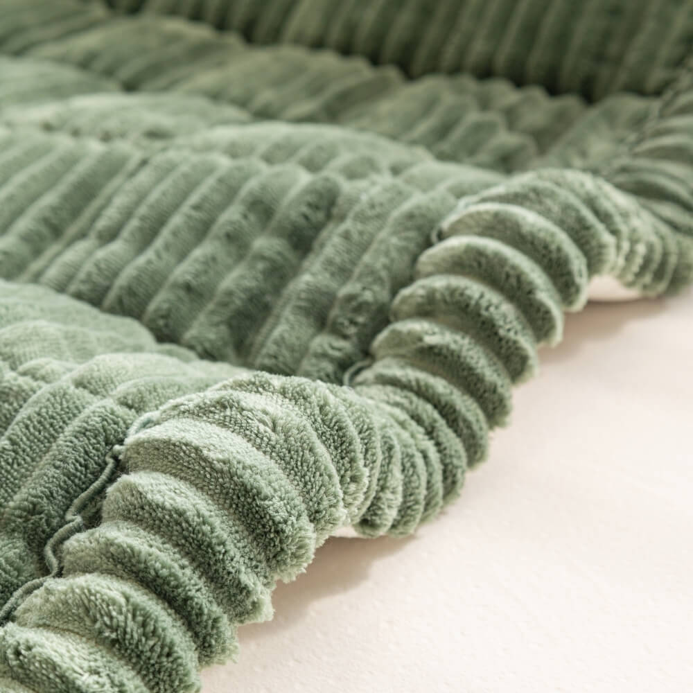 Thermabuild | PETLOFT MAT – Soft Flannel Pet Mat for Sofa and Bed Comfort