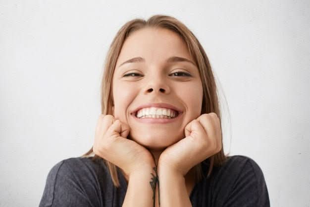 Thermabuild | Natural-Look Dental Veneer for Everyday Confidence