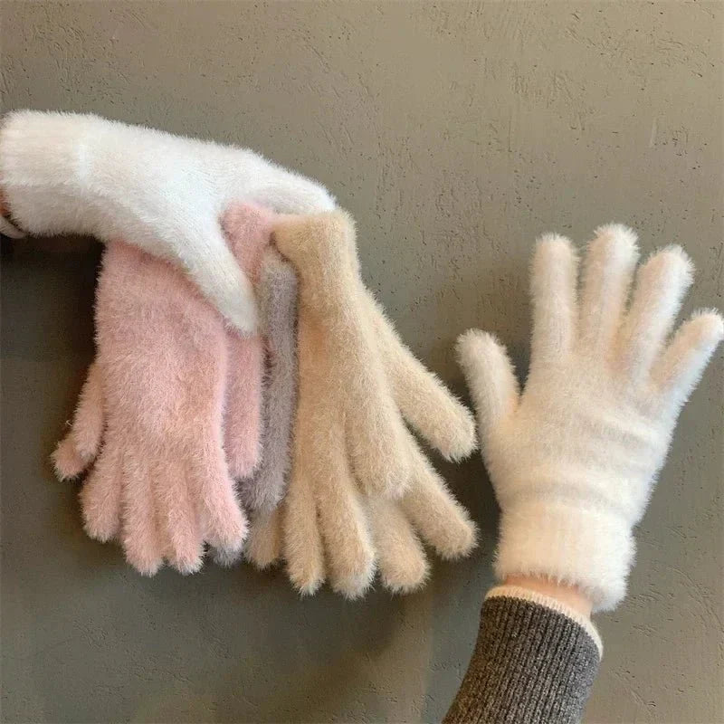 Thermabuild | Plush Winter Gloves for Windproof Outdoor Warmth