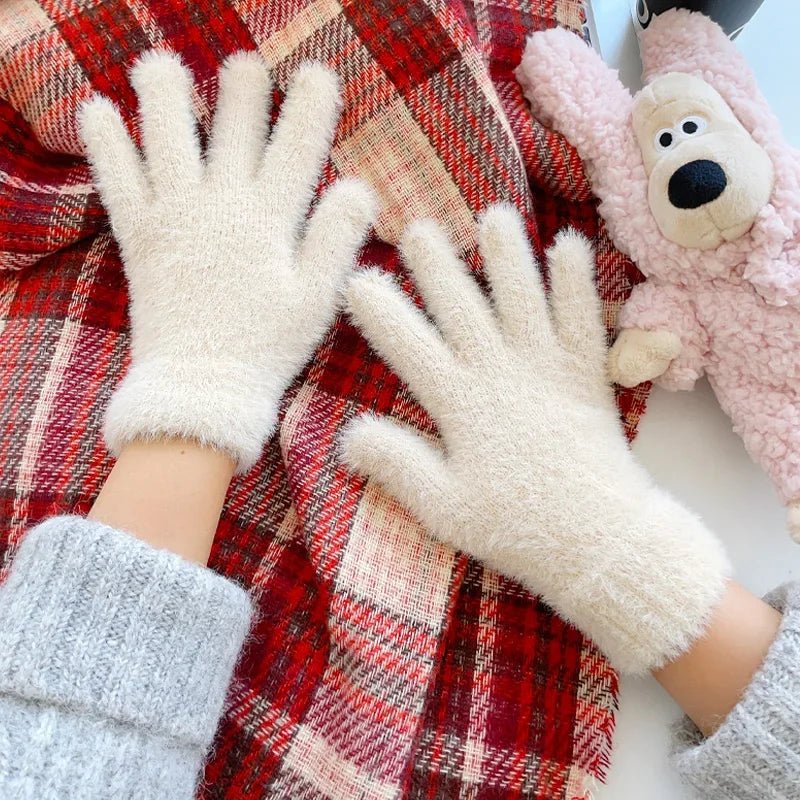 Thermabuild | Plush Winter Gloves for Windproof Outdoor Warmth