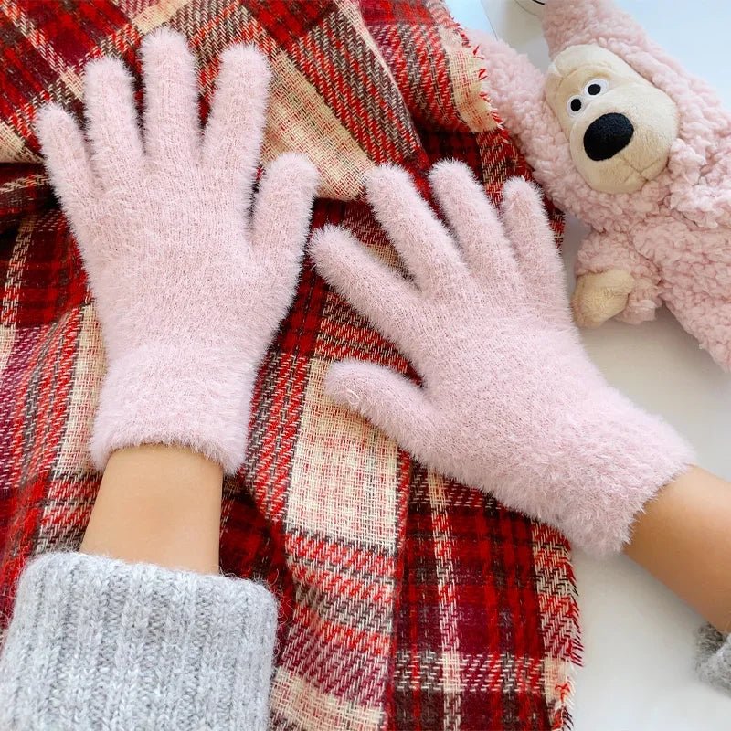 Thermabuild | Plush Winter Gloves for Windproof Outdoor Warmth
