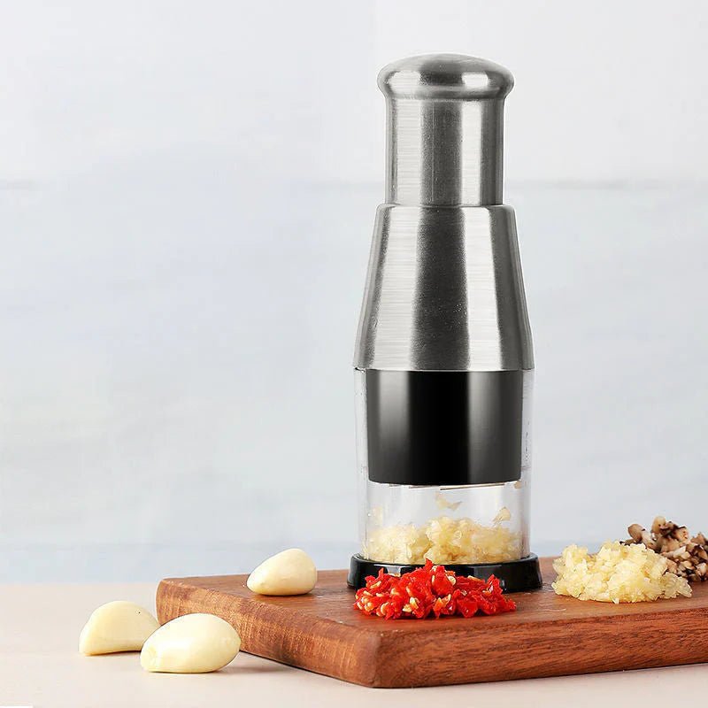 Thermabuild | Compact Garlic Chopper Featuring Durable Steel Cutting Blades