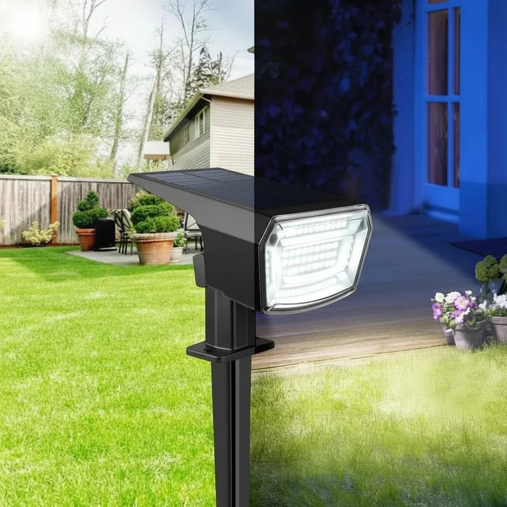 Thermabuild | Solar LED Floodlight with Long-Lasting Battery