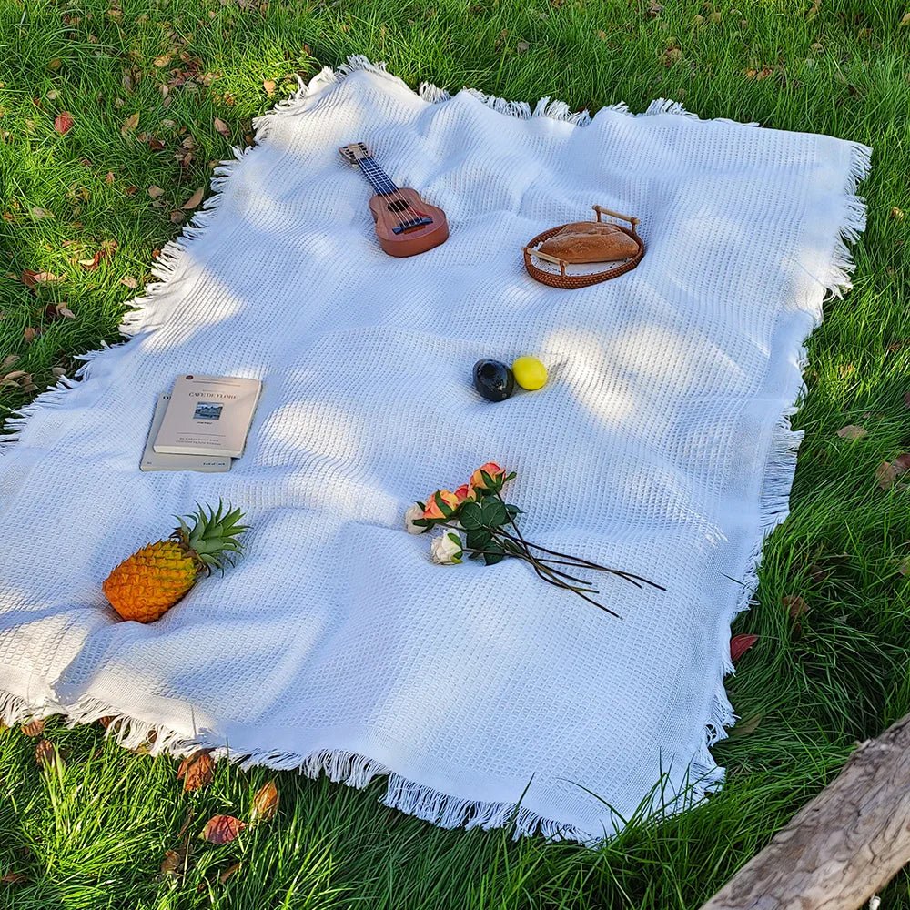 Thermabuild | Cotton Blend Picnic Mat with Decorative Tassels for Picnics & Parks
