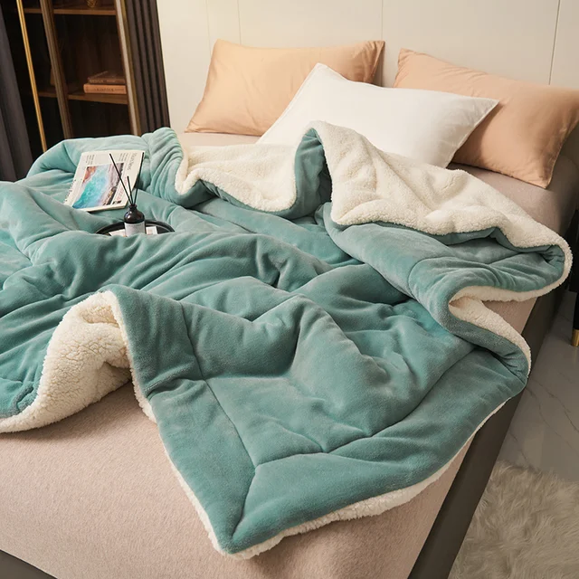 Thermabuild | Ultra Plush Throw Blanket with Soft Faux Fur and Sherpa Fleece Quilted Flannel Bed